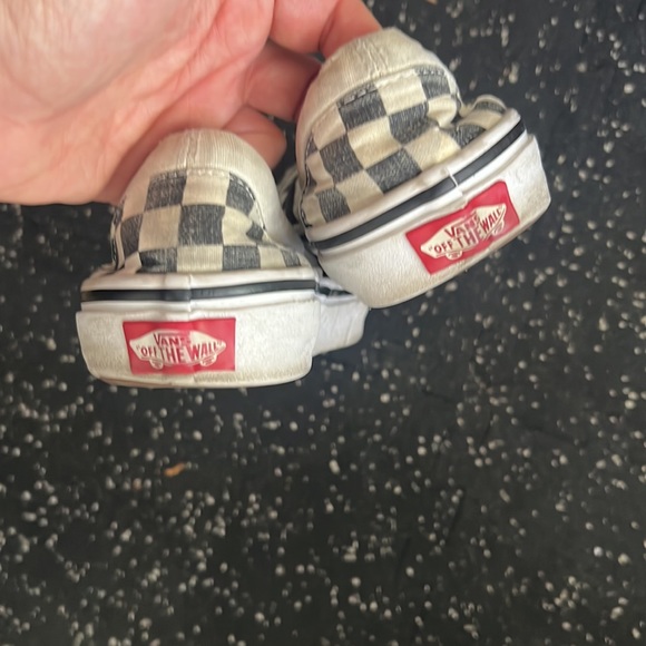 Checkered Vans - Picture 2 of 4